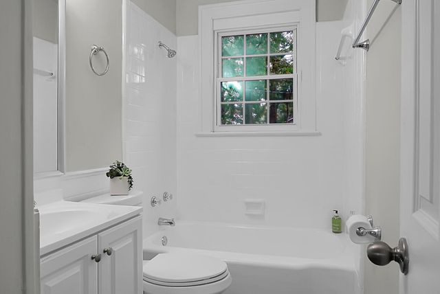 2601 S Allen Drive, North Charleston, SC 29405