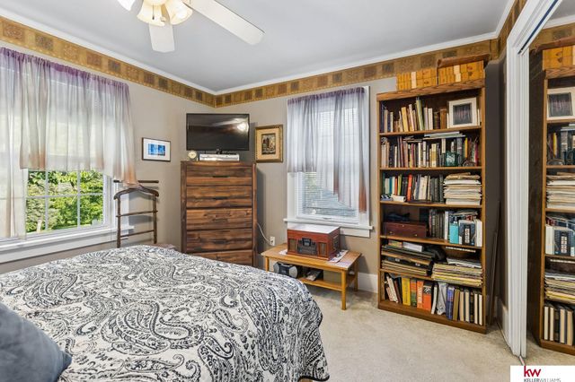 823 S 60th Street, Omaha, NE 68106