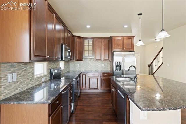 7681 Bonterra Lane, Colorado Springs, CO 80925