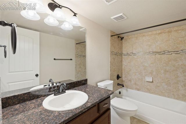 7681 Bonterra Lane, Colorado Springs, CO 80925