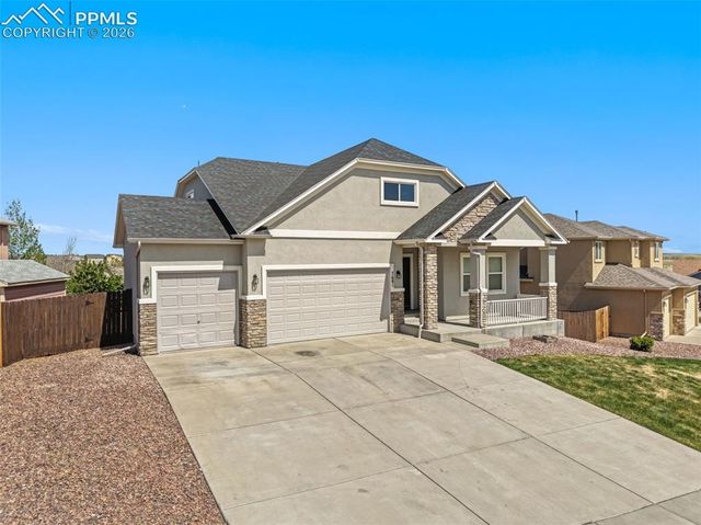 7681 Bonterra Lane, Colorado Springs, CO 80925