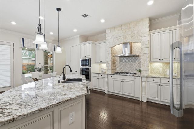 31209 Wooded Glen Lane, Spring, TX 77386