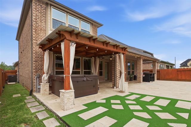 31209 Wooded Glen Lane, Spring, TX 77386