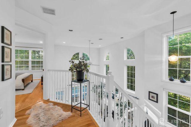 6 Clark Court, Bernards, NJ 07920