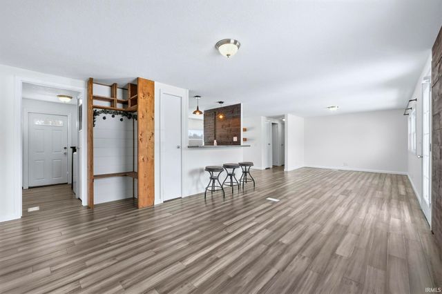 10911 Minnich Road, Fort Wayne, IN 46816