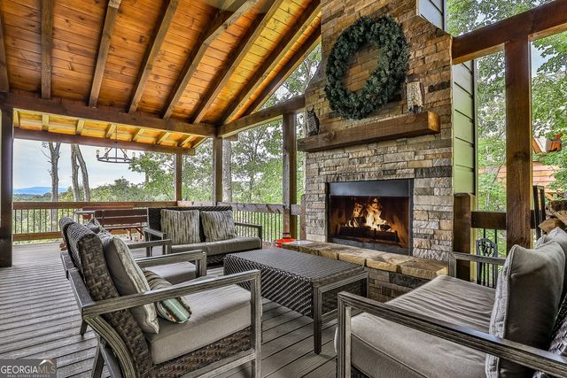 211 Big Timber Road, Mineral Bluff, GA 30559