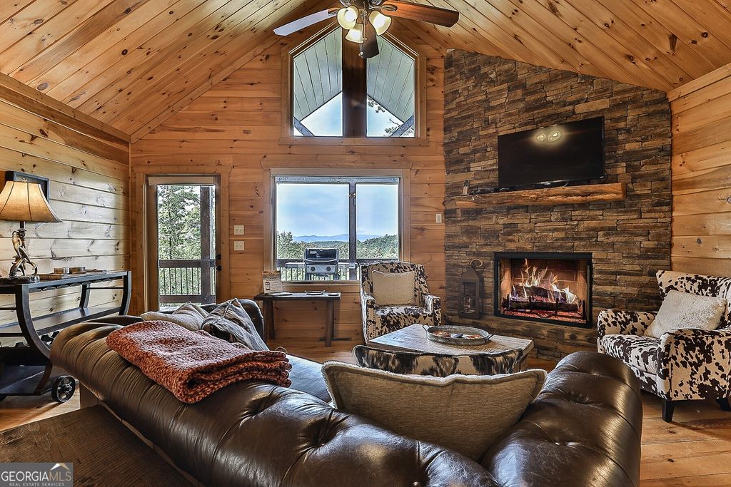 211 Big Timber Road, Mineral Bluff, GA 30559