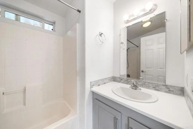 351 E Bradley SPC 135, El Cajon, CA 92021