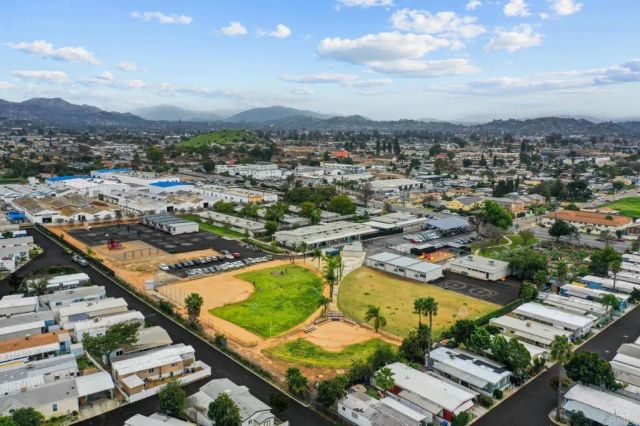 351 E Bradley SPC 135, El Cajon, CA 92021