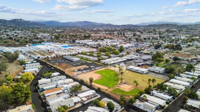 351 E Bradley SPC 135, El Cajon, CA 92021