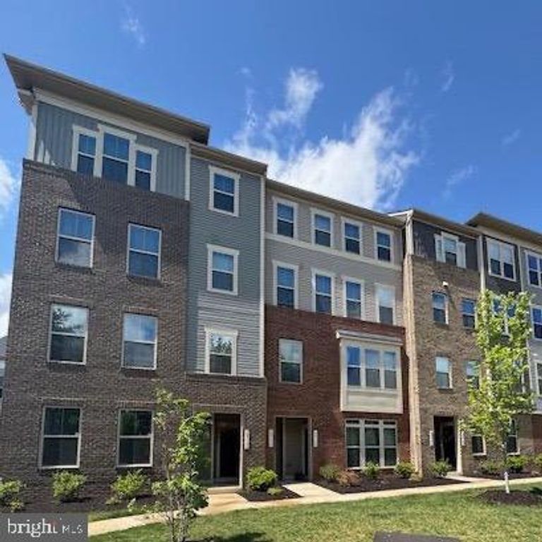 24750 MONK MEADOWS TER, Sterling, VA 20166