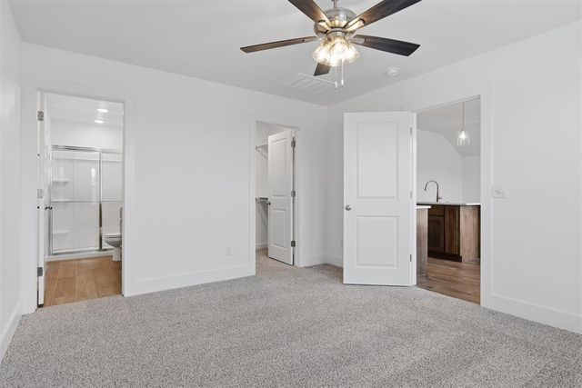 15913 Wolf Creek Way, Moore, OK 73170