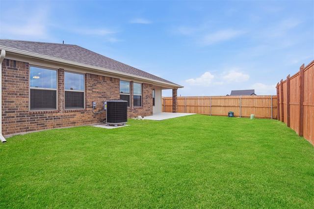 15913 Wolf Creek Way, Moore, OK 73170