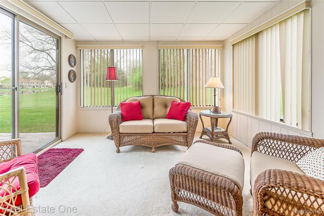 62511 Raleigh Court 6, South Lyon, MI 48178