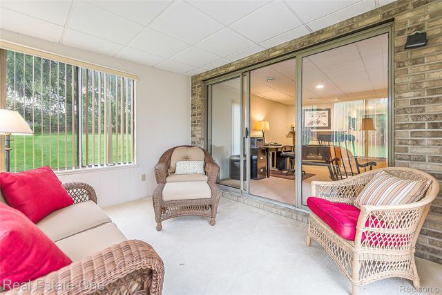 62511 Raleigh Court 6, South Lyon, MI 48178