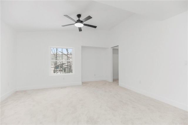 1327 New Jersey Street, Lawrence, KS 66044