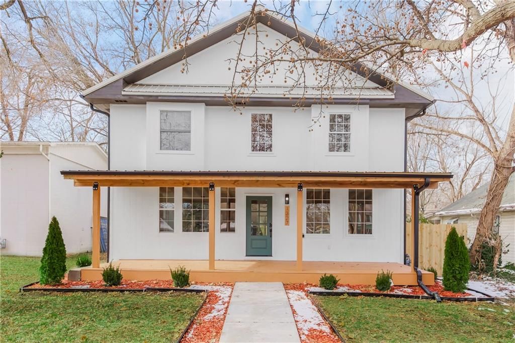 1327 New Jersey Street, Lawrence, KS 66044