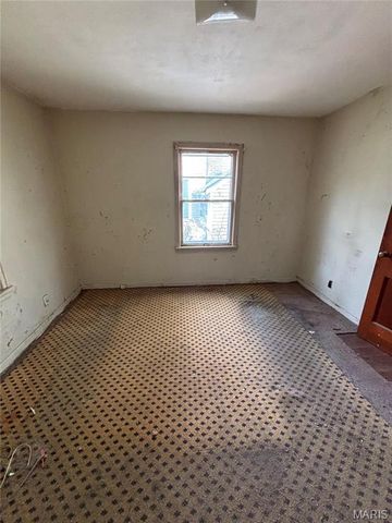 510 Ames Place, Ferguson, MO 63135