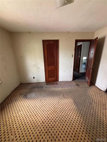 510 Ames Place, Ferguson, MO 63135