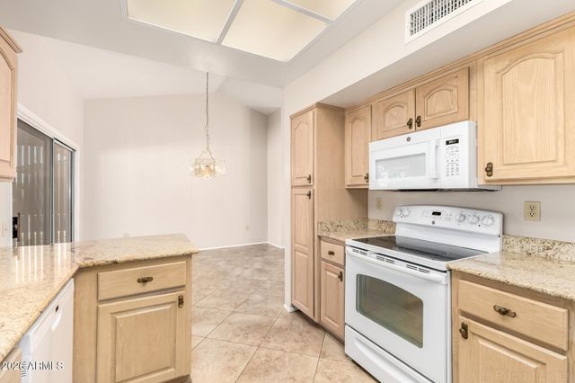 14930 W ALOHA Drive, Sun City West, AZ 85375