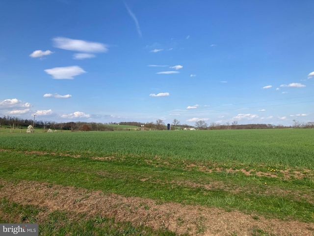 444 DREIBELBIS MILL RD, Shoemakersville, PA 19555