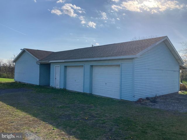 444 DREIBELBIS MILL RD, Shoemakersville, PA 19555