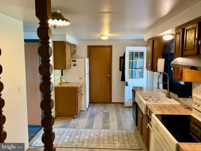 444 DREIBELBIS MILL RD, Shoemakersville, PA 19555
