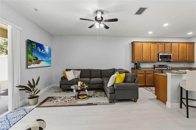 2107 VELVET LEAF DRIVE, Ocoee, FL 34761