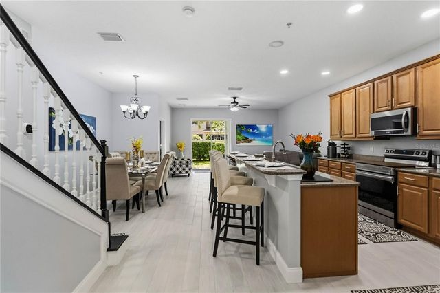 2107 VELVET LEAF DRIVE, Ocoee, FL 34761