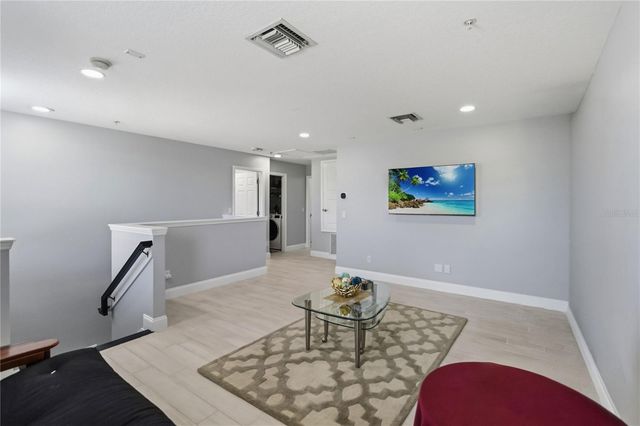 2107 VELVET LEAF DRIVE, Ocoee, FL 34761