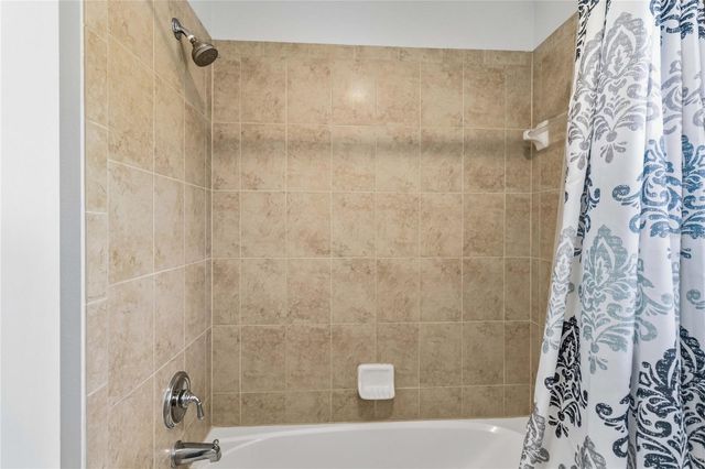 2107 VELVET LEAF DRIVE, Ocoee, FL 34761