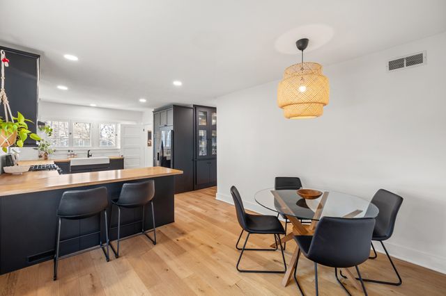 1238 47th Street, Des Moines, IA 50311