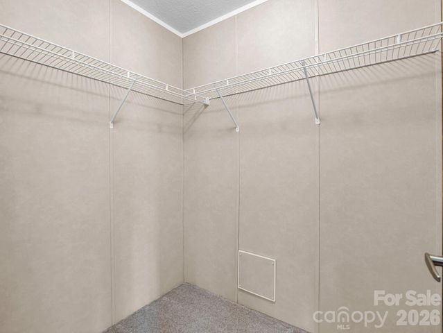 12 N Frederick Lane, Hendersonville, NC 28792