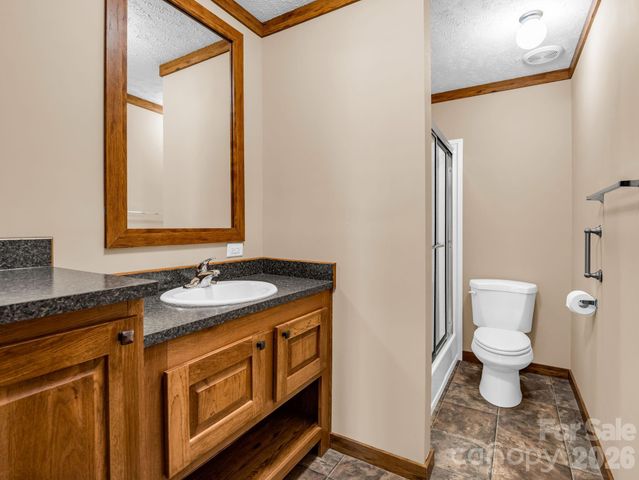 12 N Frederick Lane, Hendersonville, NC 28792