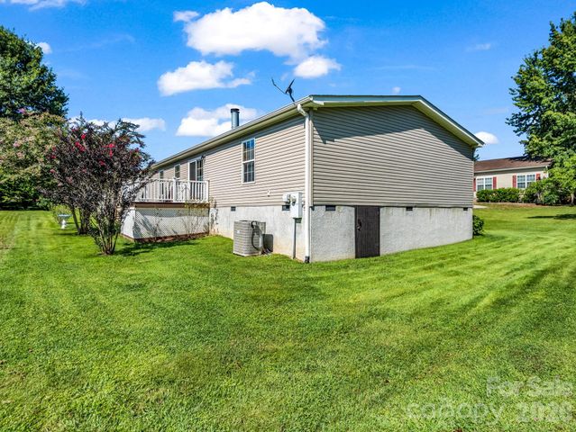 12 N Frederick Lane, Hendersonville, NC 28792