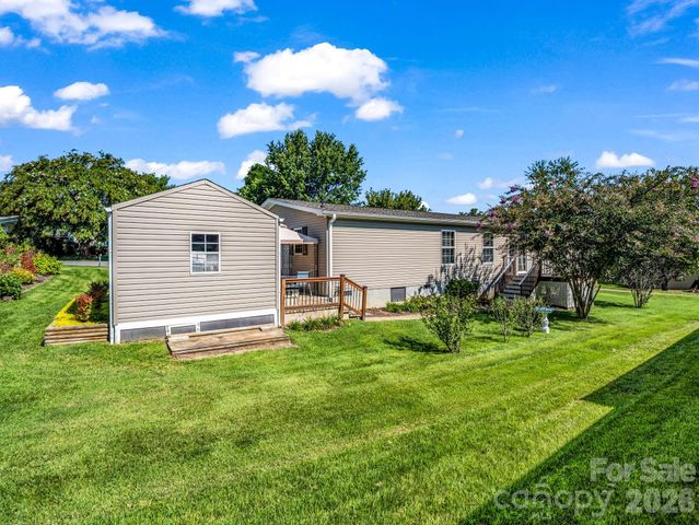 12 N Frederick Lane, Hendersonville, NC 28792