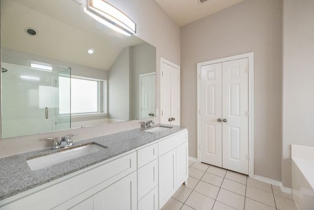4736 Emerald Trace Way, Fort Worth, TX 76244