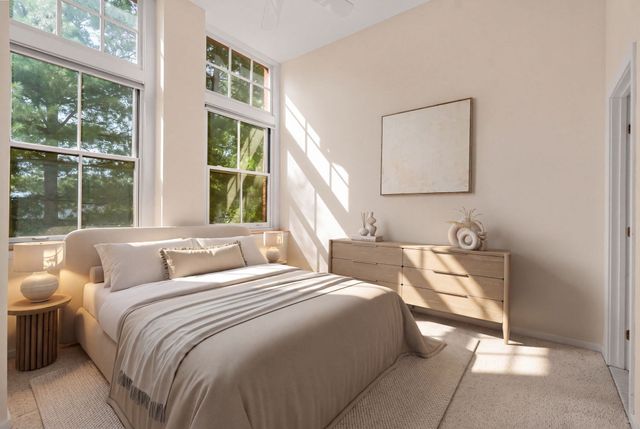 51 Pettee 34, Newton, MA 02464