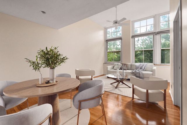 51 Pettee 34, Newton, MA 02464