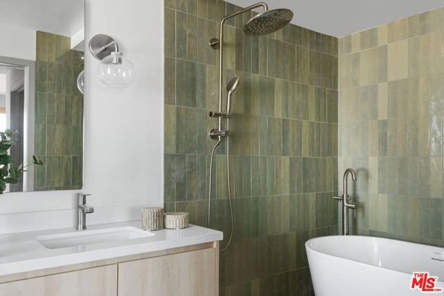 6320 Garvanza Avenue 213, Los Angeles, CA 90042