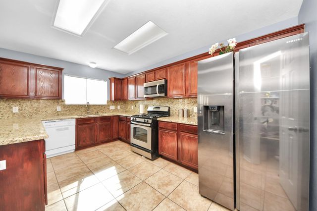 12022 Parkers Hideaway Drive, Houston, TX 77089