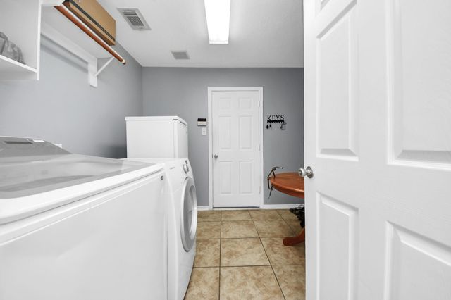 12022 Parkers Hideaway Drive, Houston, TX 77089