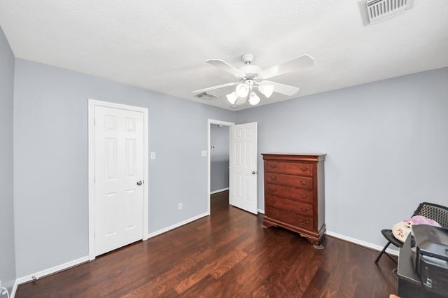 12022 Parkers Hideaway Drive, Houston, TX 77089