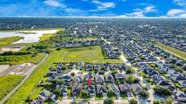 12022 Parkers Hideaway Drive, Houston, TX 77089