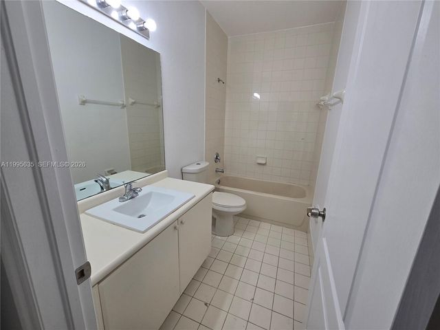 2903 SE 17th Ave 208, Homestead, FL 33035