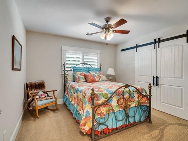 9 Robin Trail, Conroe, TX 77304
