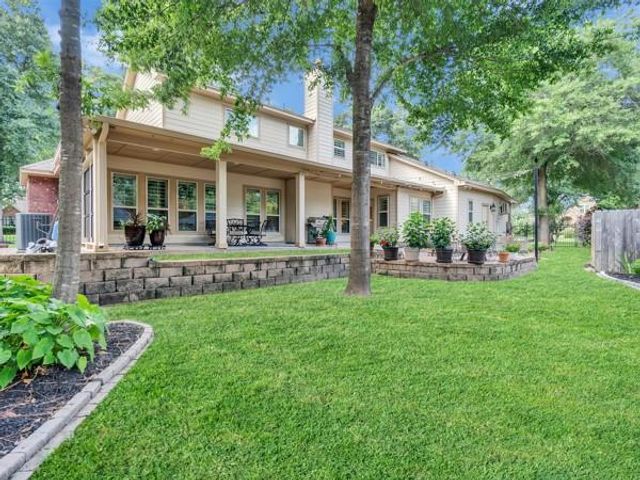 9 Robin Trail, Conroe, TX 77304