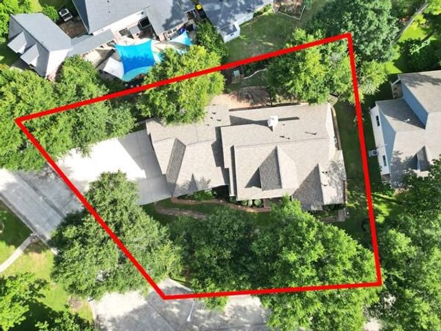 9 Robin Trail, Conroe, TX 77304