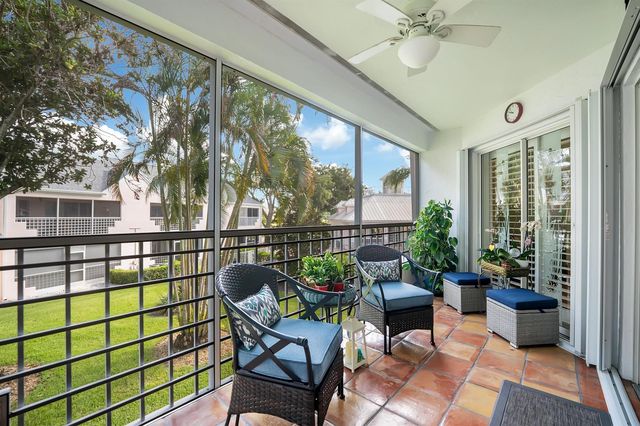 602 Muirfield Court, Jupiter, FL 33458