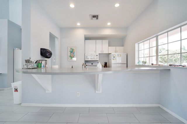 602 Muirfield Court, Jupiter, FL 33458